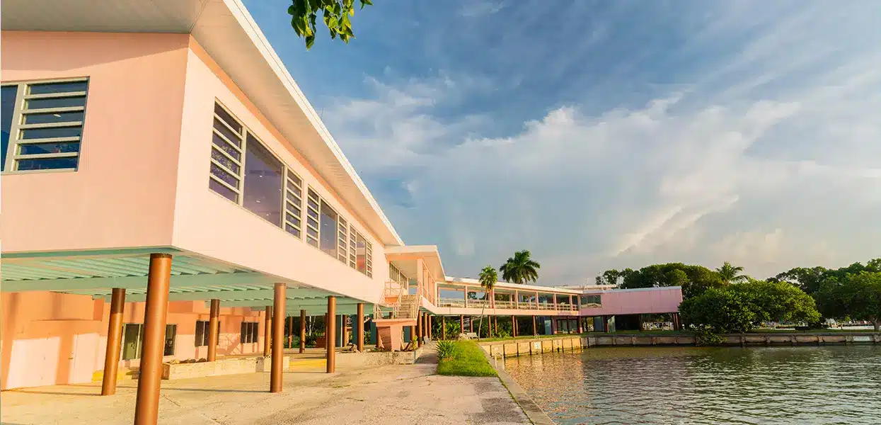 Guy Bradley Visitor Center (Previously Flamingo Visitor Center)